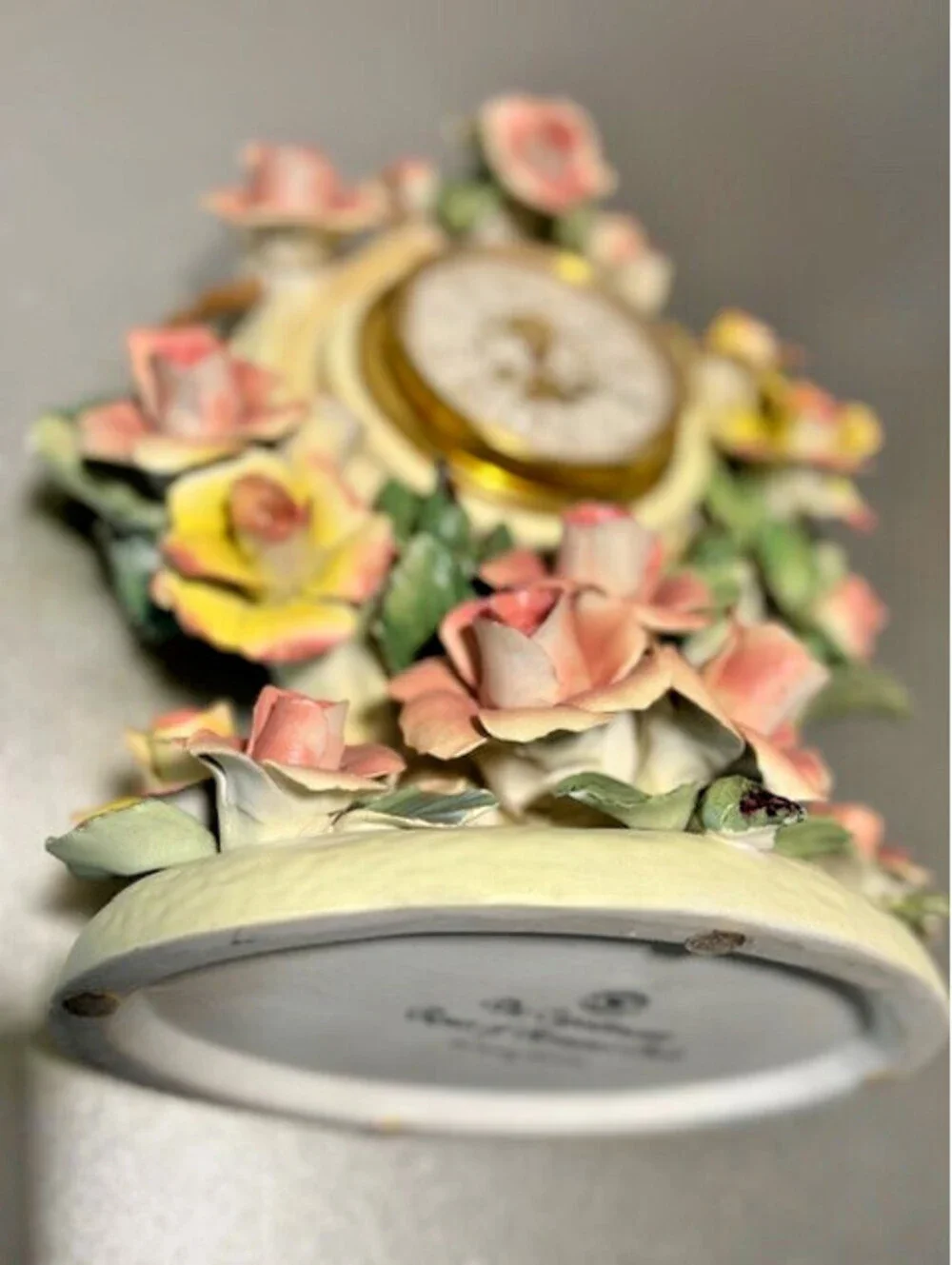 Capodimonte Roses of romance clock fine porcelain made In Italy